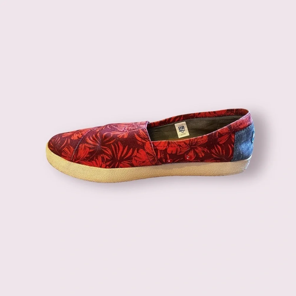 Toms Red Floral Canvas Slip-Ons